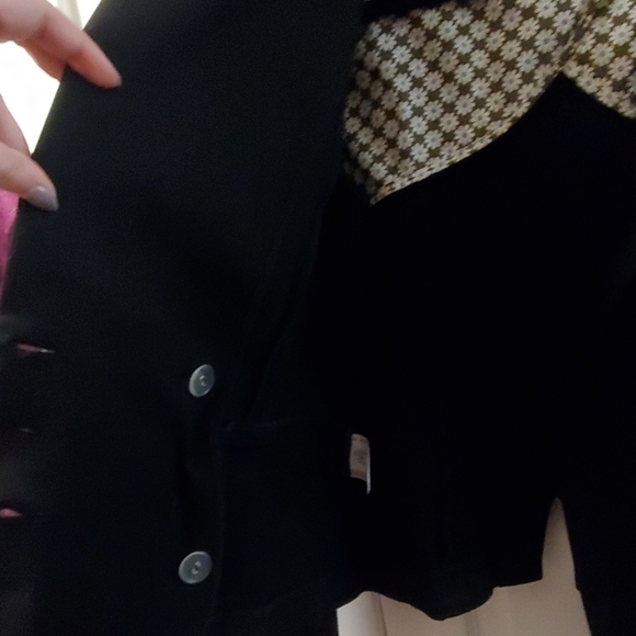 Like New Curiosity Killed The Cat fitted blazer - Picture 7 of 7